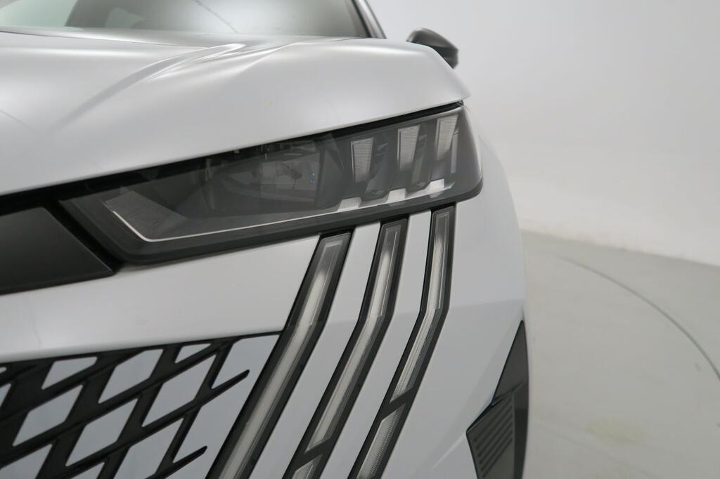 Peugeot 5008 1.2 107KW GT eDCS6 21