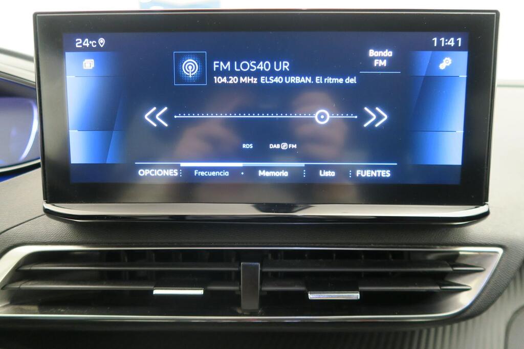 Peugeot 3008 1.2 PureTech 96KW (130CV) S&S Allure 9