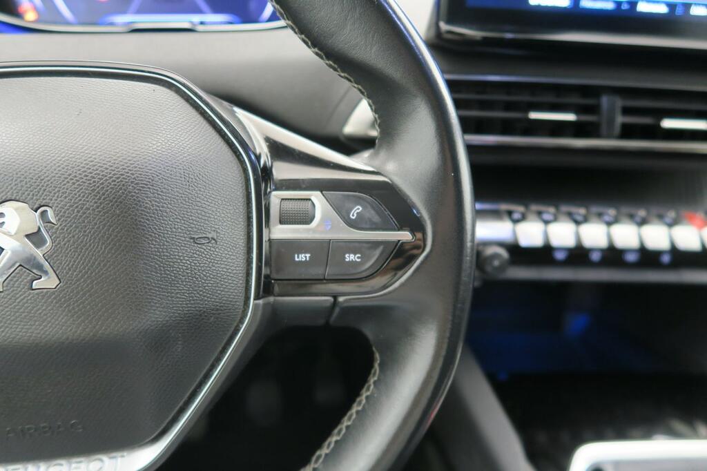 Peugeot 3008 1.2 PureTech 96KW (130CV) S&S Allure 12