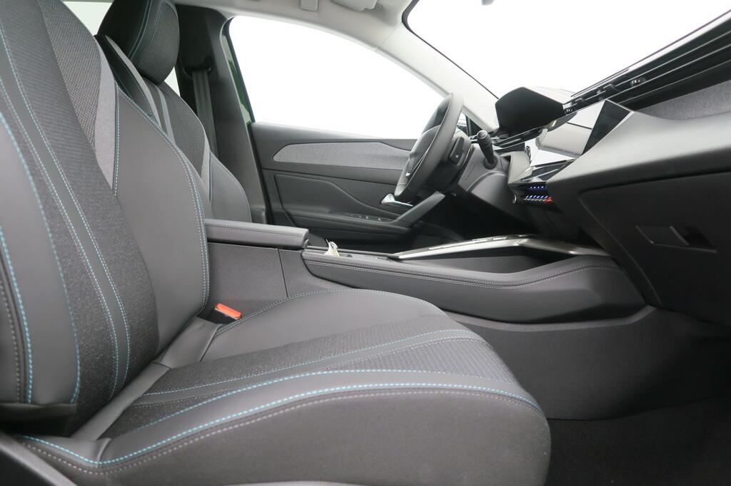 Peugeot 308 5P Allure Hybrid PHEV 180 e-EAT8 14