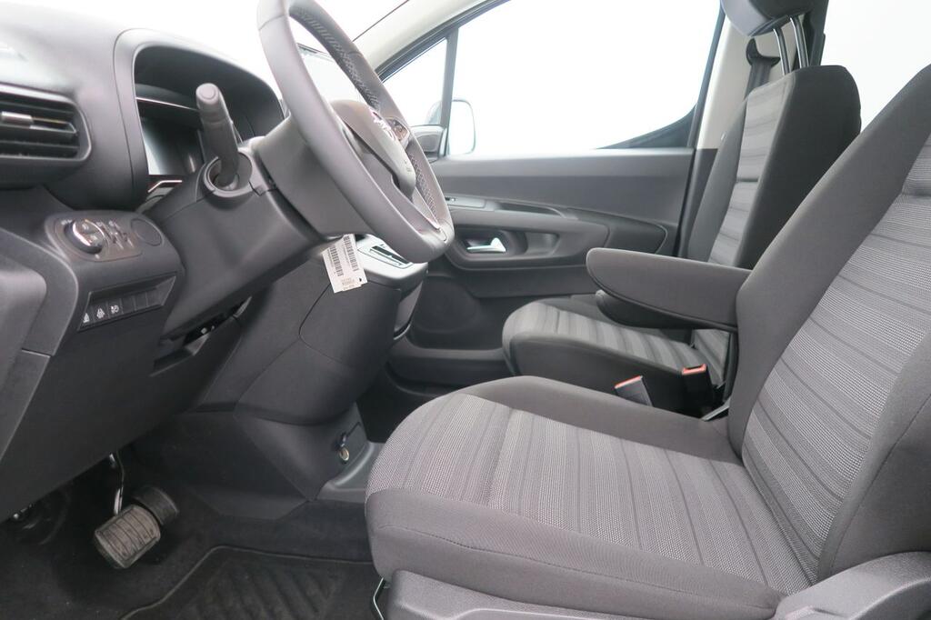 Opel Combo BEV 50kWh Elegance Plus XL 14