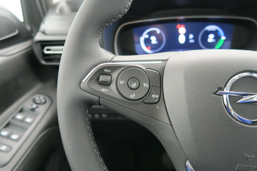 Opel Combo BEV 50kWh Elegance Plus XL 10