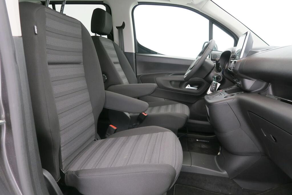 Opel Combo BEV 50kWh Elegance Plus XL 13