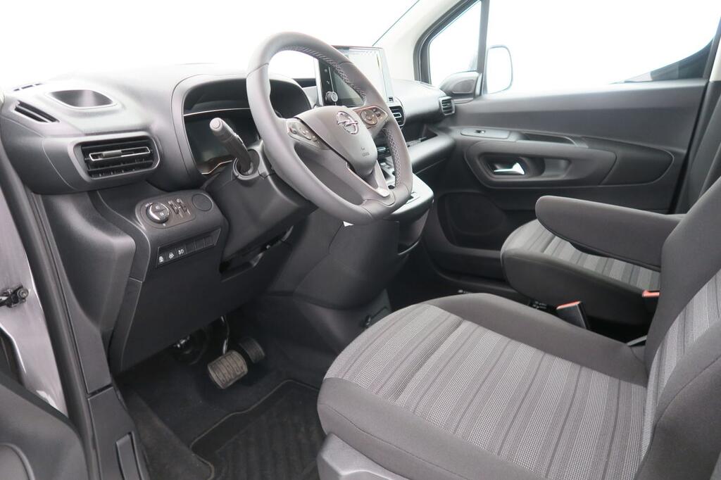 Opel Combo BEV 50kWh Elegance Plus XL 6