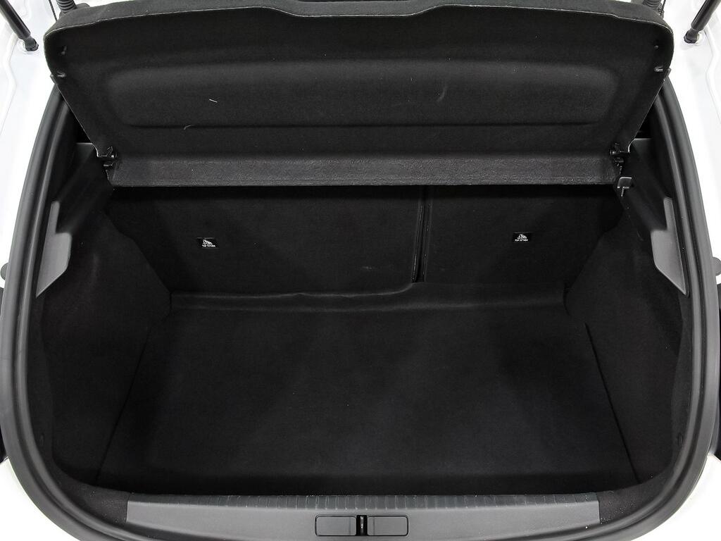 Peugeot 208 Active Puretech 100 10