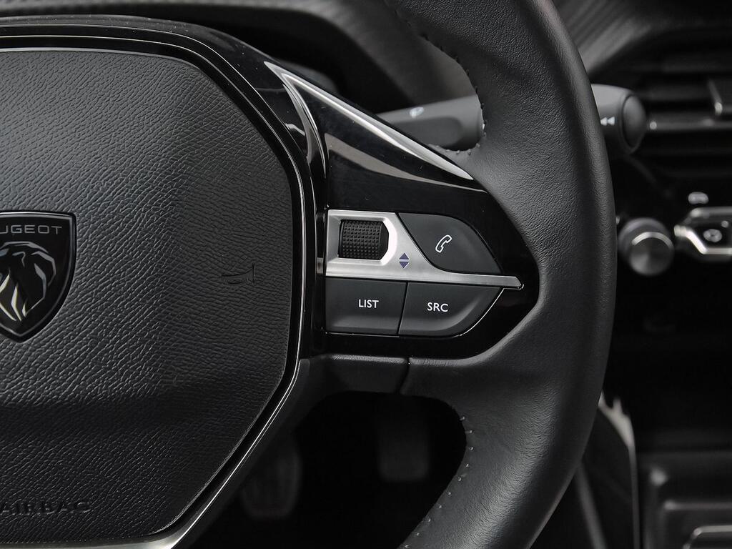 Peugeot 208 Allure Puretech 100 20