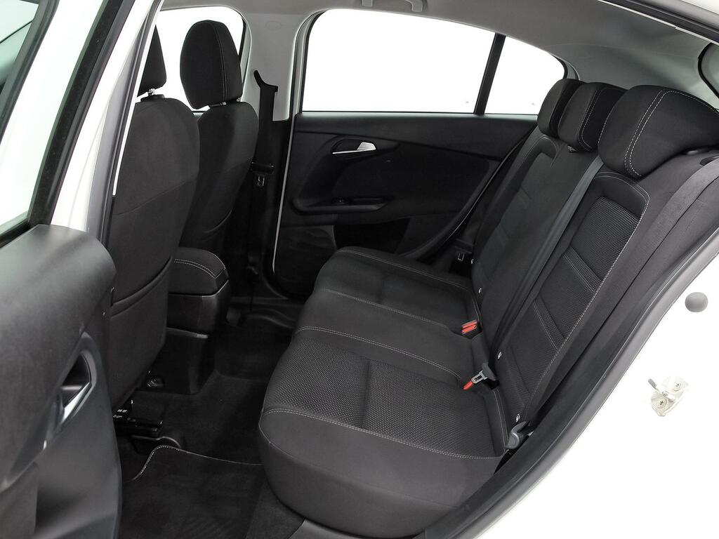 Fiat Tipo HB Life 1.0 73kW (100CV) 9
