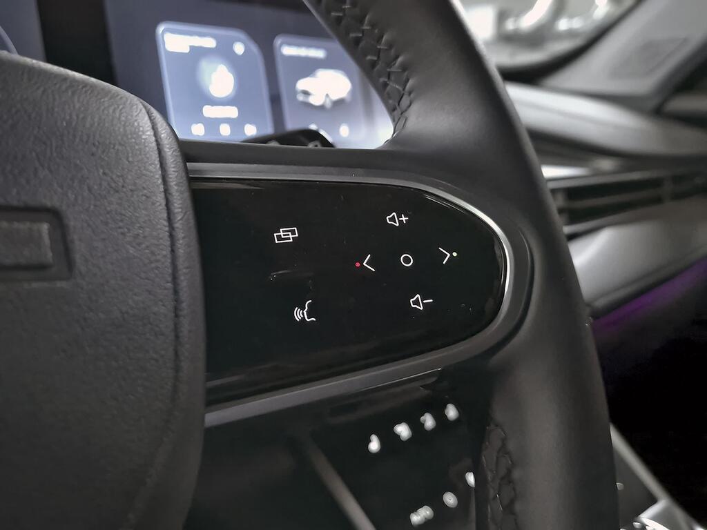 Ebro S400 1.5 DHE HEV Excellence CVT 18