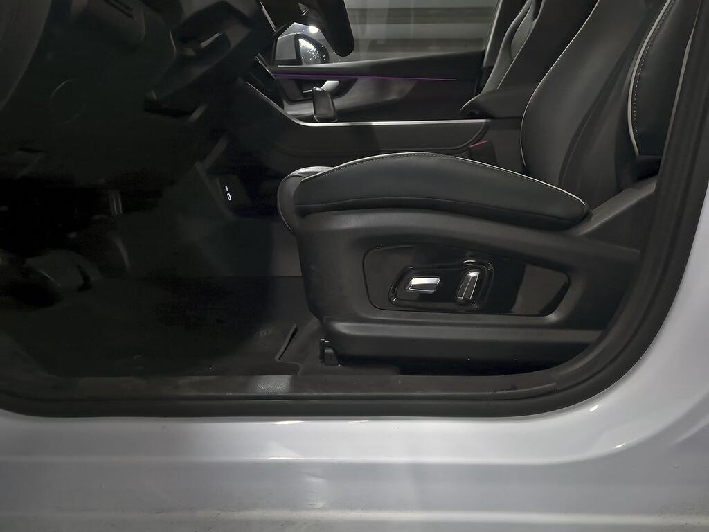 Ebro S400 1.5 DHE HEV Excellence CVT 30