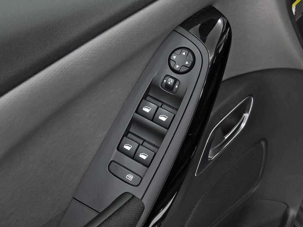 Citroën Grand C4 Spacetourer BlueHDi 96KW (130CV) EAT8 C-Series 13