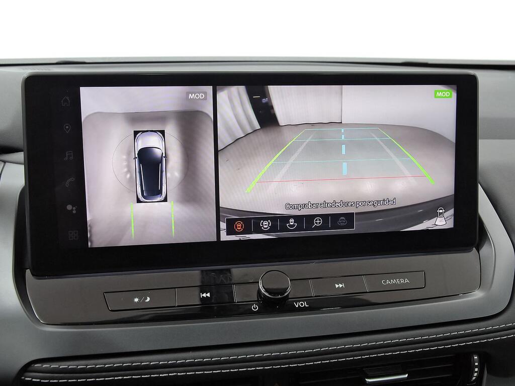 Nissan Qashqai DIG-T 103kW N-Connecta 26