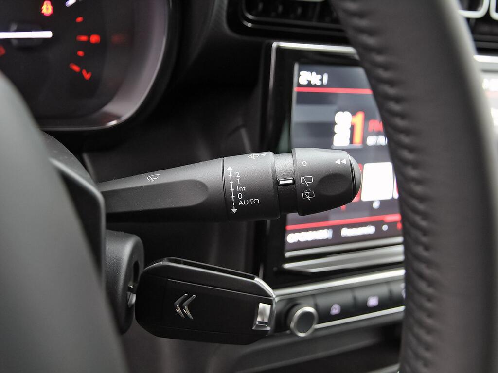 Citroën C3 Aircross PureTech 81kW (110CV) S&S C-Series 18