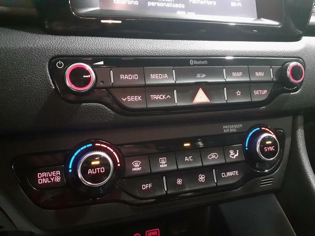 Kia Niro 1.6 GDi Híbrido 104kW (141CV) Drive 19