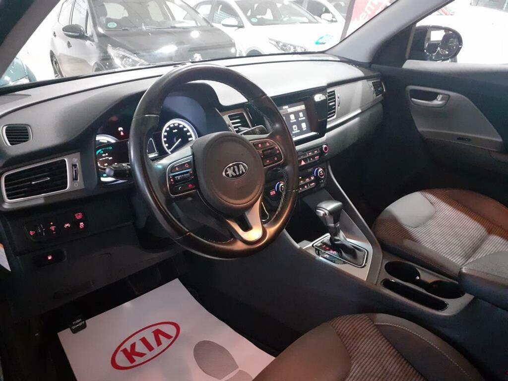 Kia Niro 1.6 GDi Híbrido 104kW (141CV) Drive 21