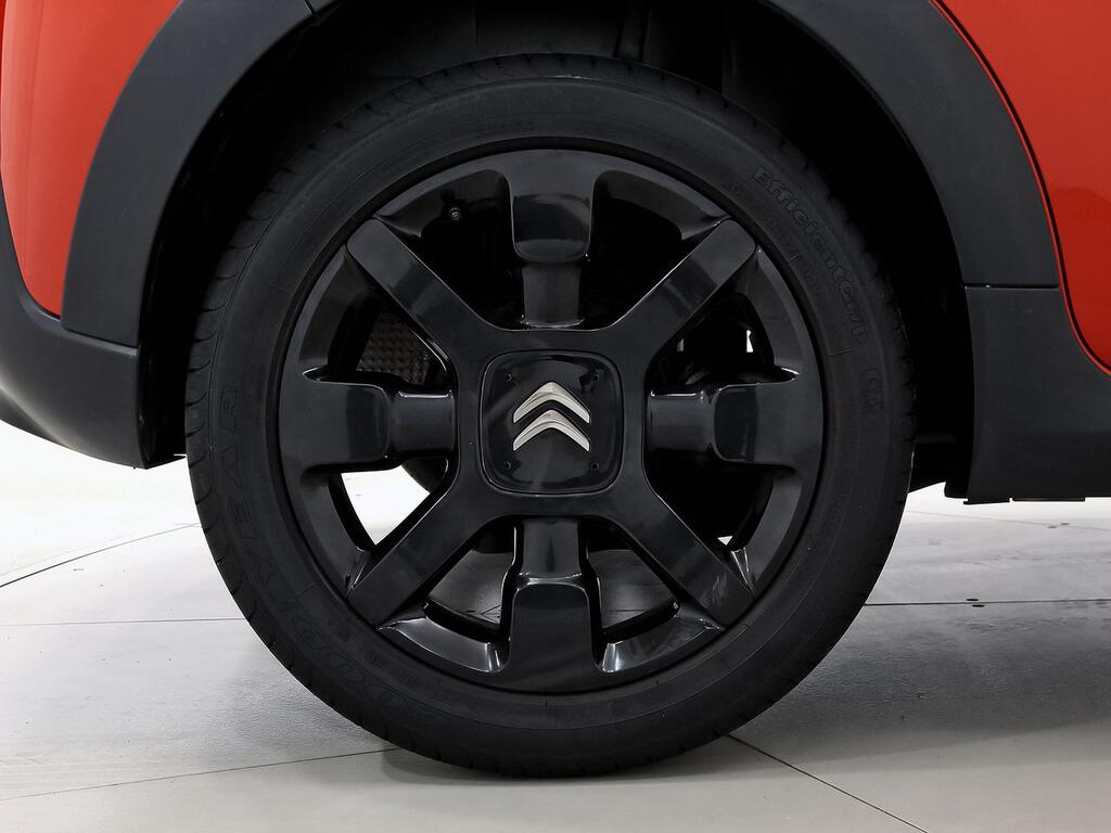 Citroën C3 PureTech 60KW (82CV) SHINE 11