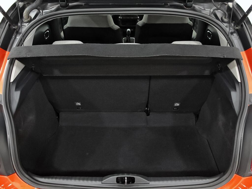 Citroën C3 PureTech 60KW (82CV) SHINE 10