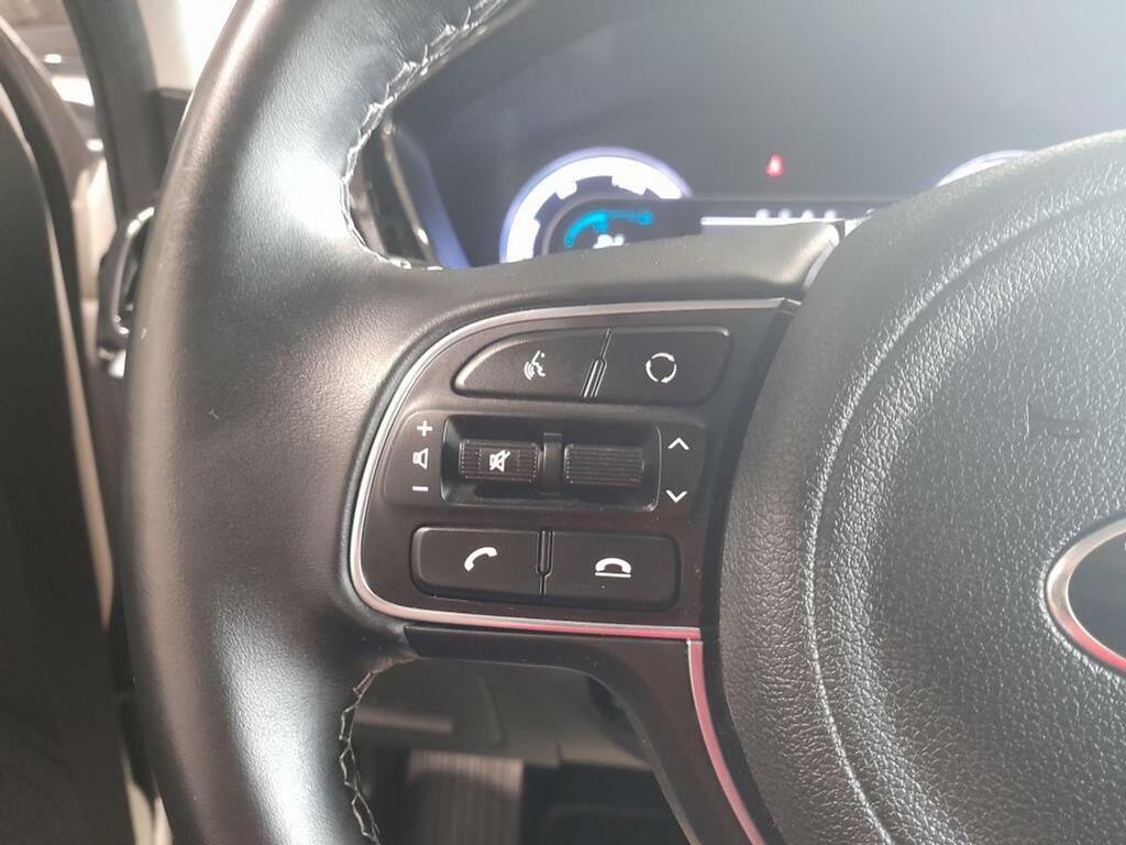 Kia Niro 1.6 GDi HEV 104kW (141CV) Drive 10