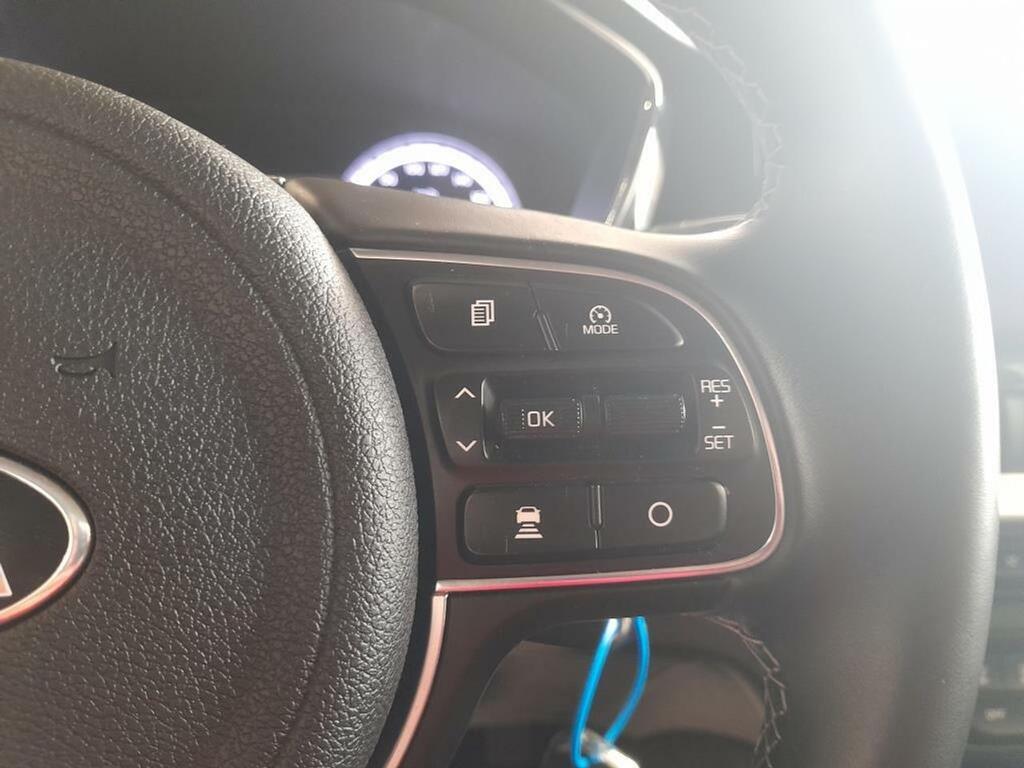 Kia Niro 1.6 GDi HEV 104kW (141CV) Drive 11