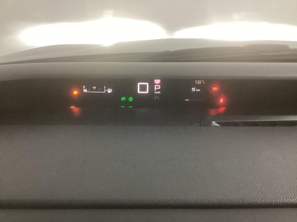 Citroën C3 Aircross Hybrid 145 ë-DCS6 PLUS 17