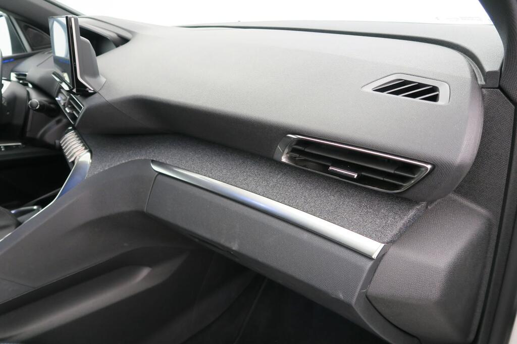 Peugeot 3008 1.2 PureTech 96KW S&S Allure Pack 14