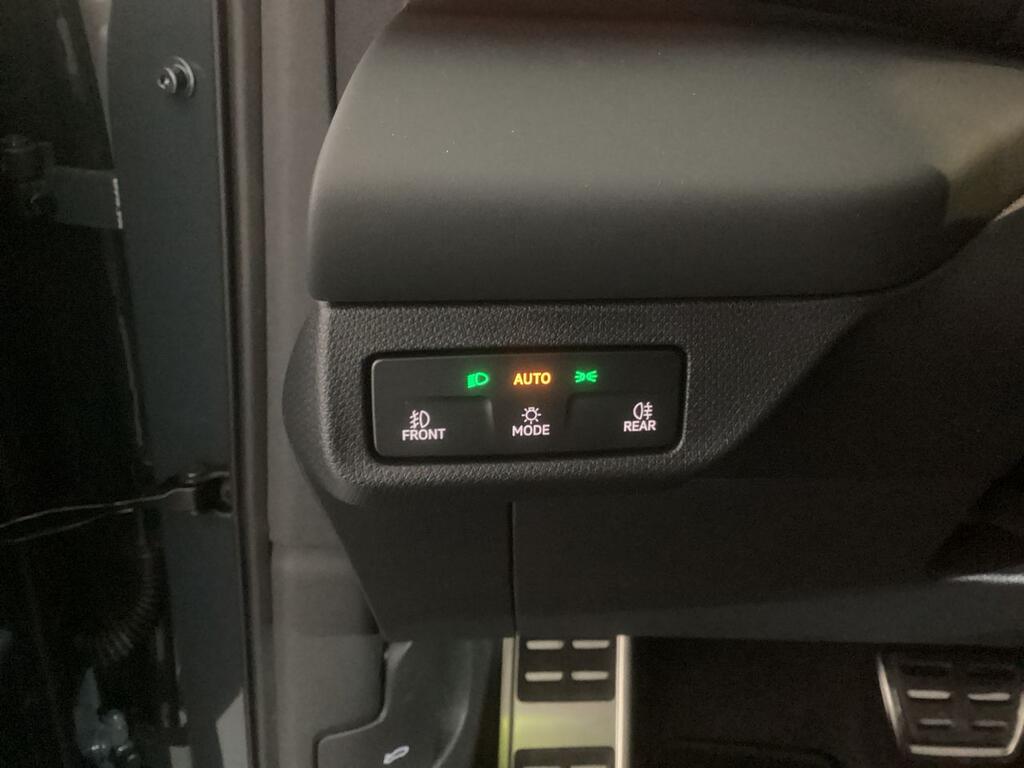 Cupra Terramar 1.5 TSI e-Hybrid 150kW (204 CV) DSG 16