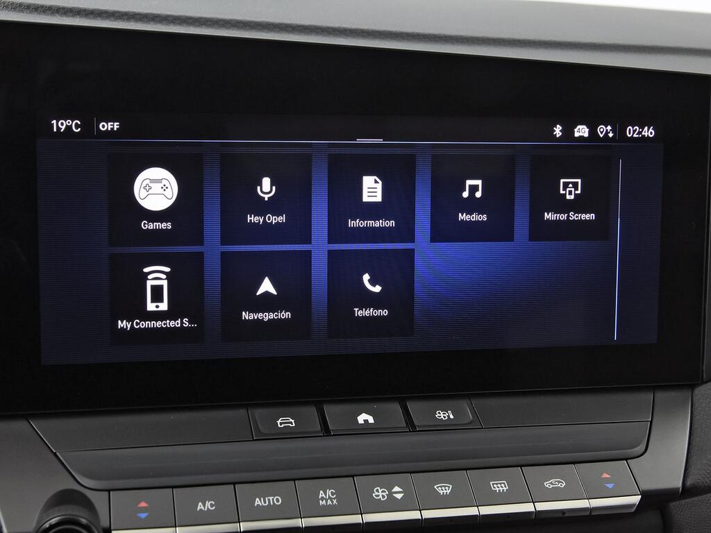 Opel Astra 1.2T XHT 96kW (130CV) Elegance 22