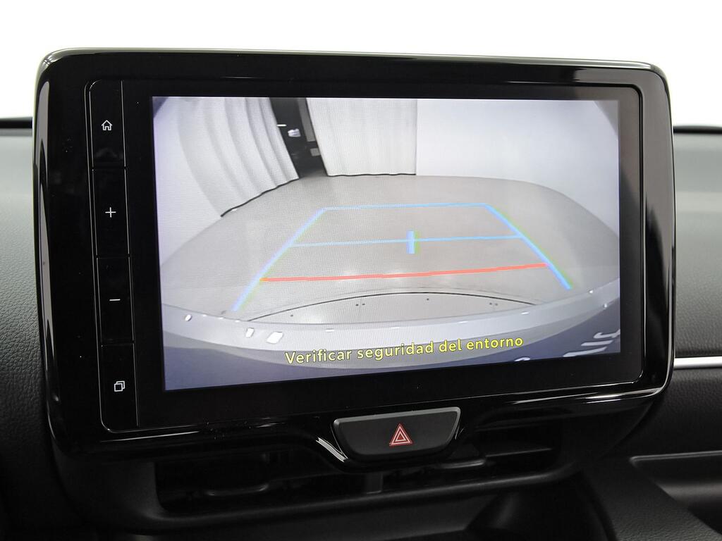 Toyota Yaris 1.5 120H Active Plus 23