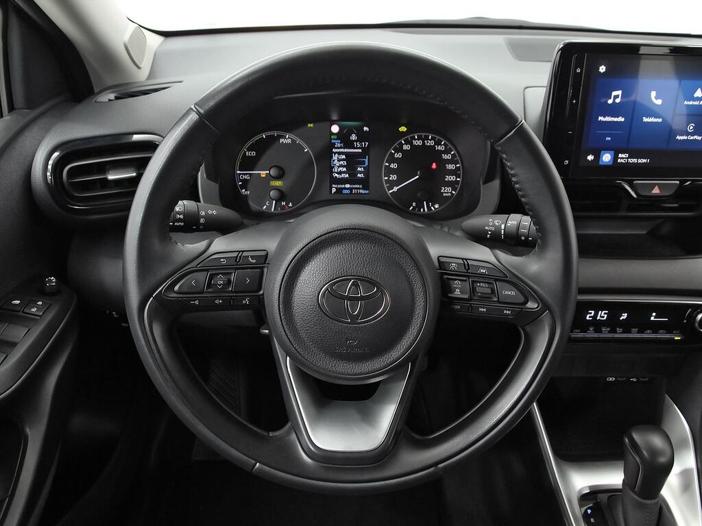 Toyota Yaris 1.5 120H Active Plus 19