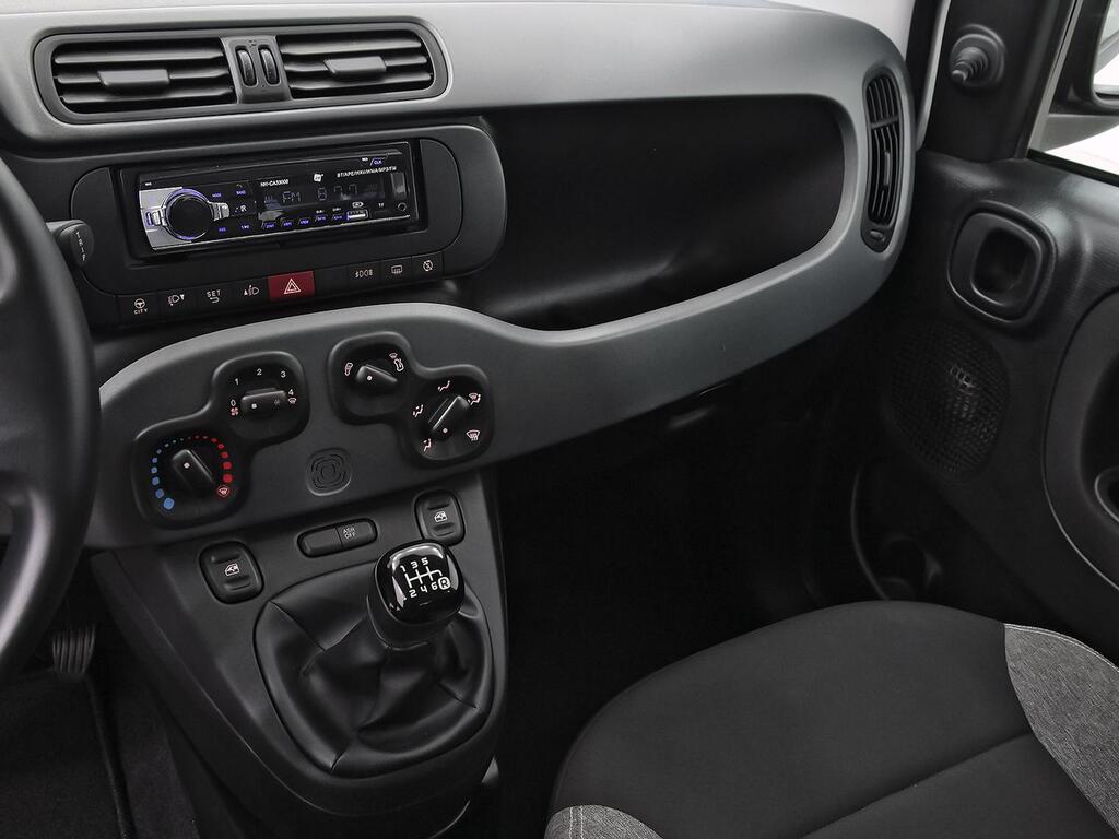 Fiat Panda City Cross 1.0 Gse 51kw (70CV) 17