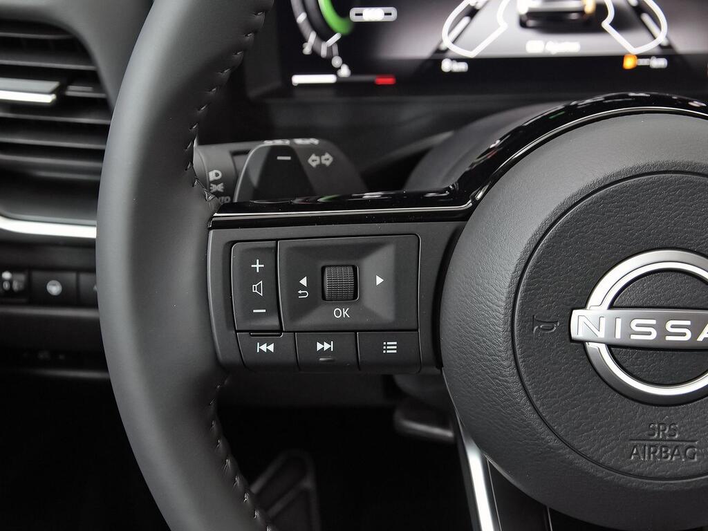 Nissan Qashqai DIG-T 117kW CVT N-Connecta 17