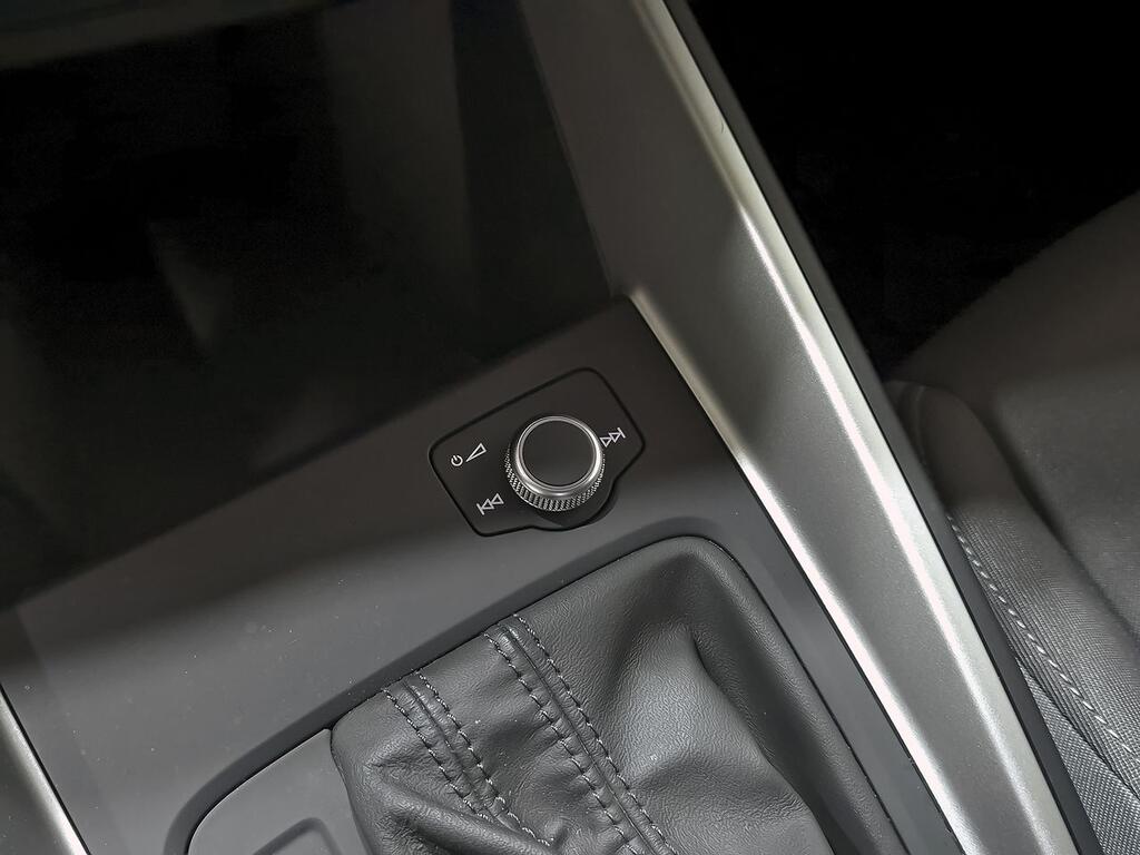 Audi A1 Sportback Black line 30 TFSI 85kW S tron 28