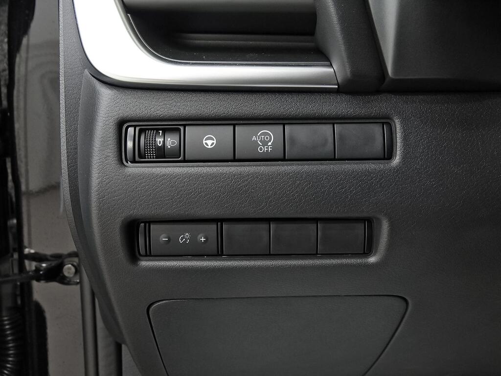 Nissan Qashqai DIG-T 103kW N-Connecta 17