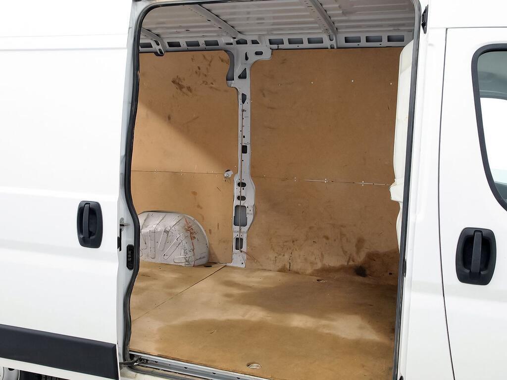 Citroën Jumper FG 2.2 BLUEHDI 120 33 L2H2 4P 10