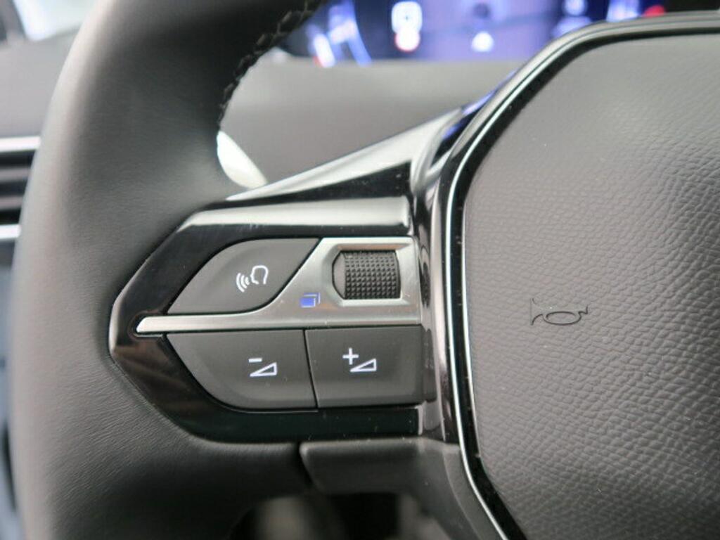 Peugeot 3008 1.5 BlueHDi 96kW (130CV) S&S Allure Pack 9