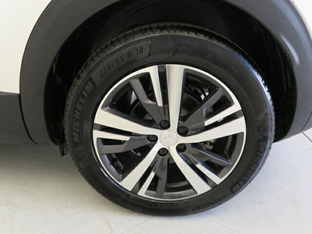 Peugeot 3008 1.5 BlueHDi 96kW (130CV) S&S Allure Pack 23