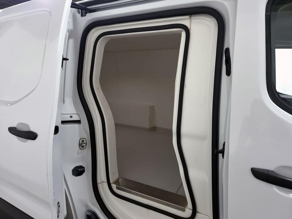 Opel Combo Cargo FURGON ISOTERMO 1.5 TD 75KW EXPRESS 1000KG S/S LWB 4P 8