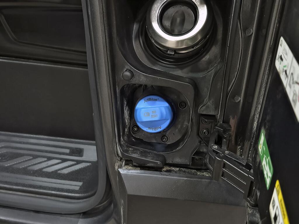 Ford Transit Custom 2.0 TDCI 130CV 320 TREND KOMBI SWB 4P 9 PLAZAS 29