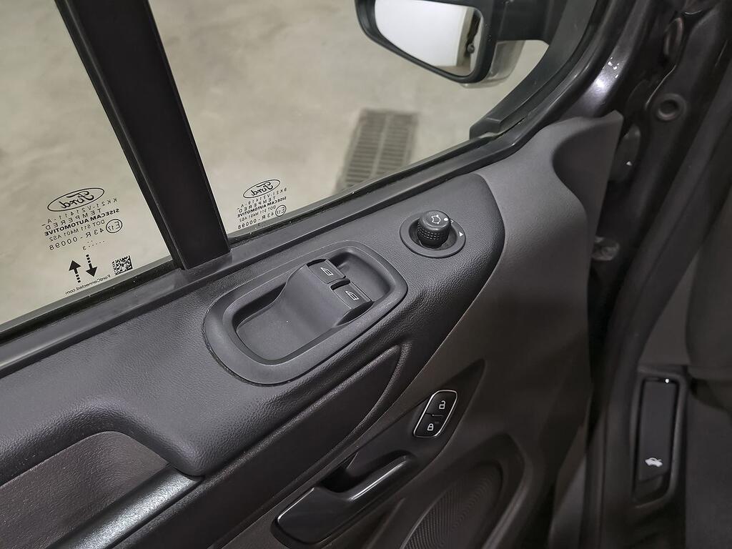 Ford Transit Custom 2.0 TDCI 130CV 320 TREND KOMBI SWB 4P 9 PLAZAS 14