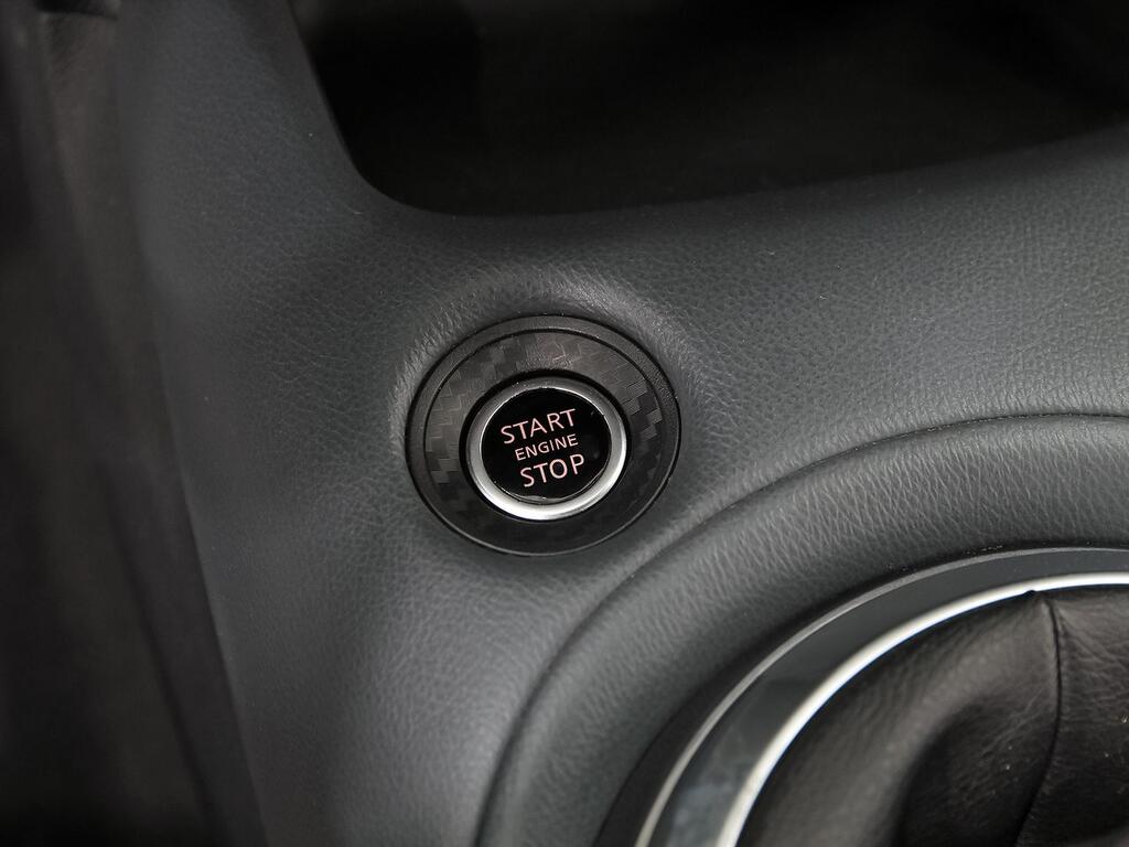 Nissan Juke DIG-T 84 kW (114 CV) 6M/T N-Connecta 28