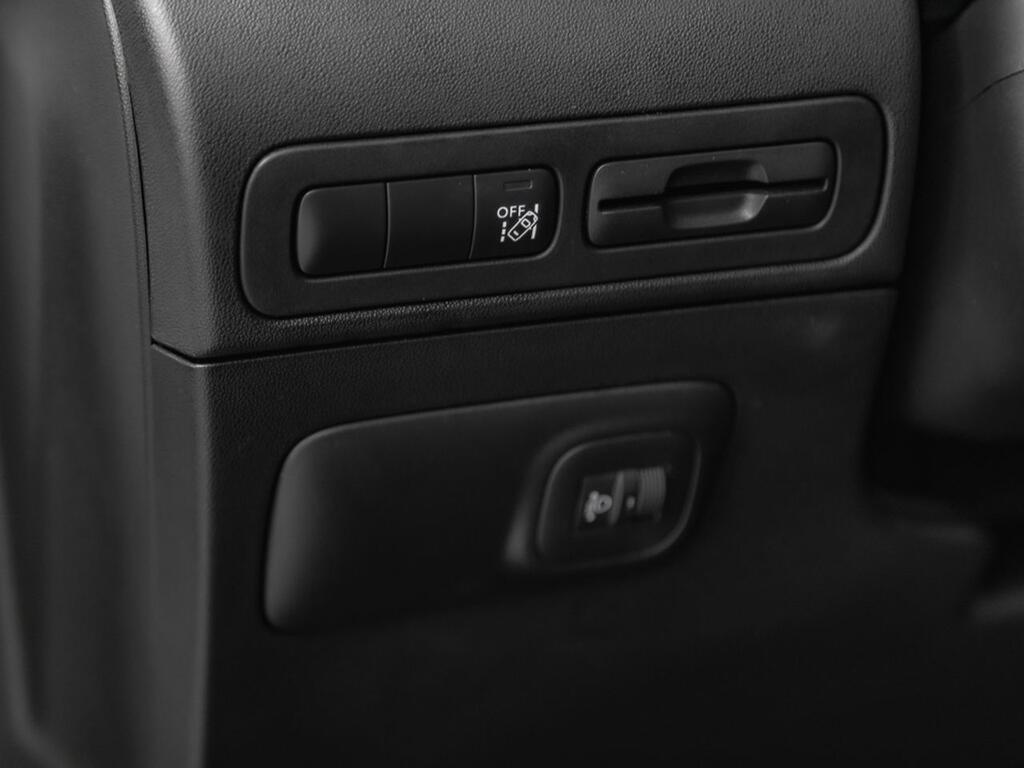 Citroën C3 Aircross PureTech 81kW (110CV) S&S 6v Live Pack 29