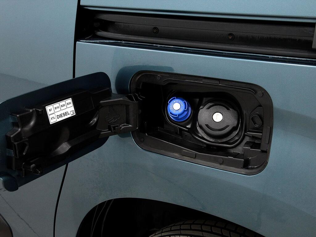 Opel Combo Cargo 1.5 TD 100 LIFE BUSINESS EDIT. PLUS 5P (N1) 34