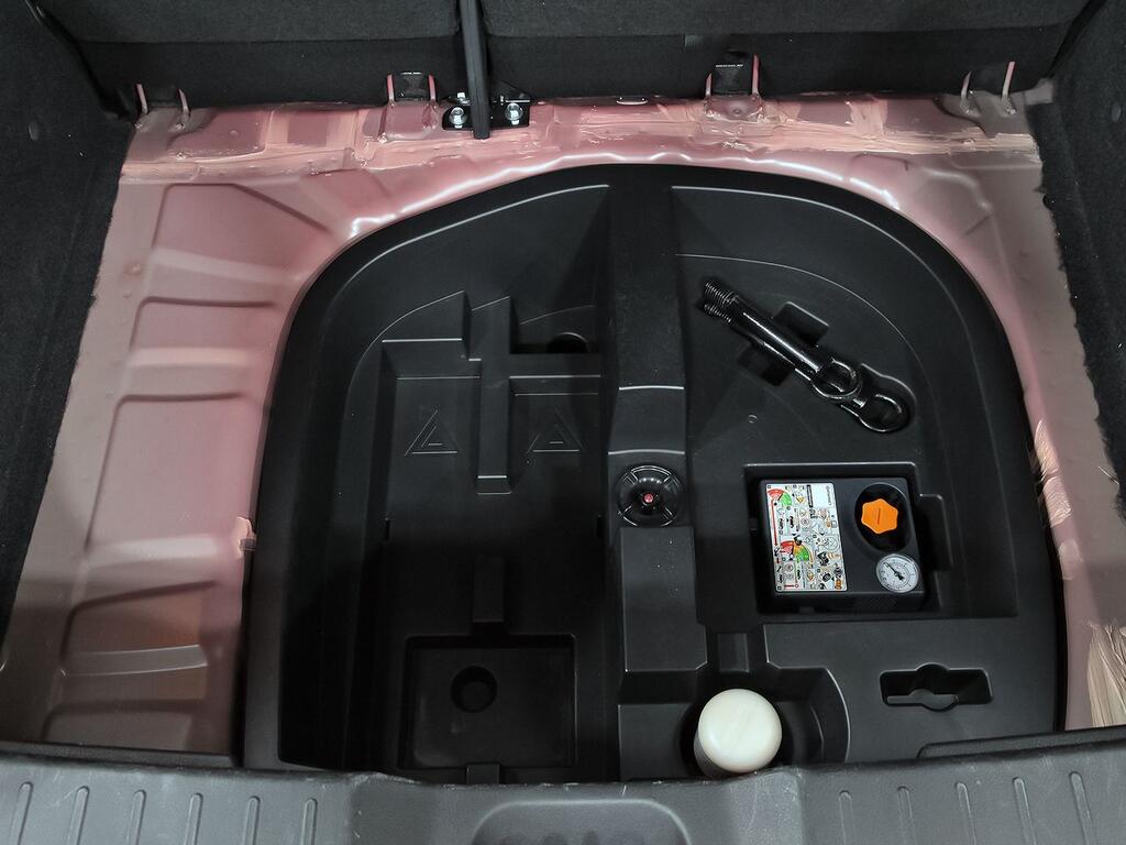 Nissan Juke DIG-T 84 kW (114 CV) 6M/T Acenta 28