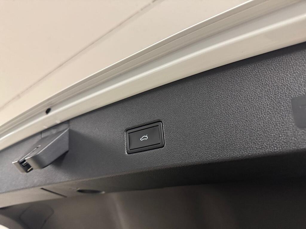 Volkswagen T-Roc R-Line 1.5 TSI 110kW (150CV) DSG 19