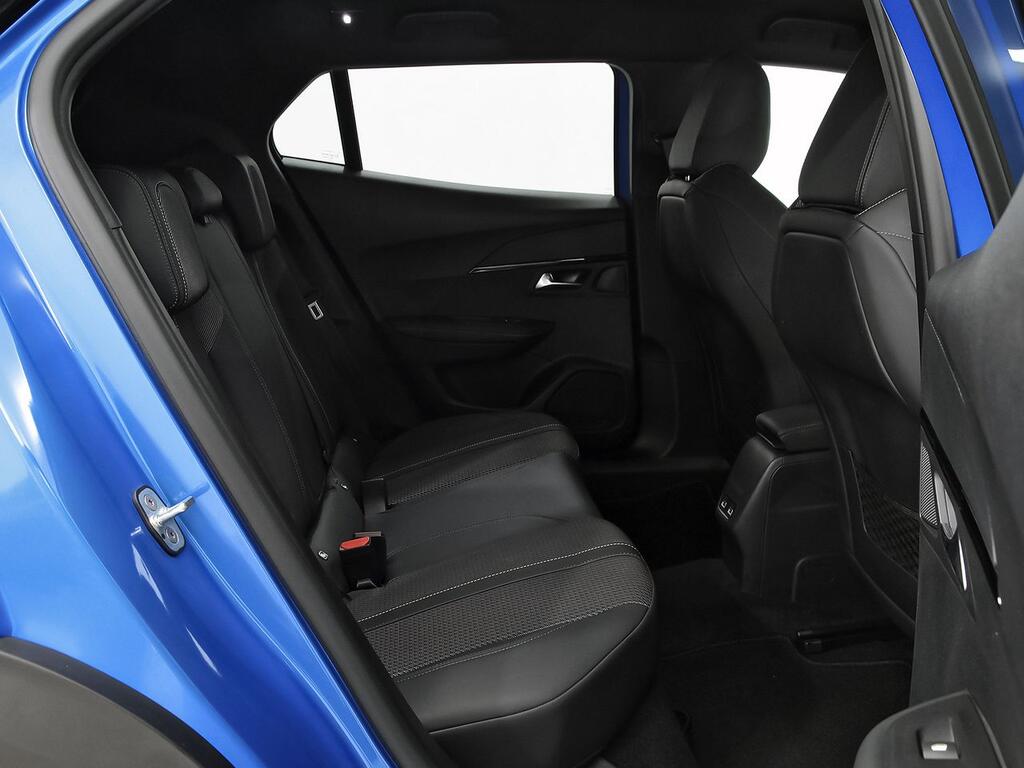 Peugeot 2008 GT Puretech 130 S&S 6 Vel. MAN 6