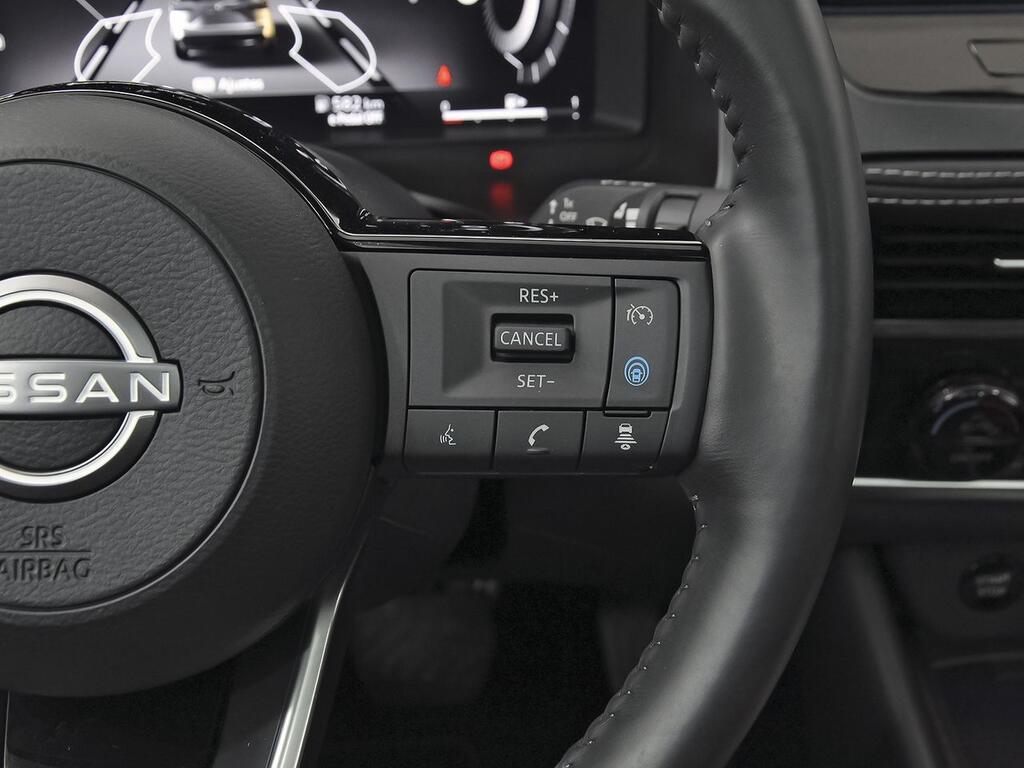 Nissan Qashqai E-POWER 140 KW (190 CV) N-Connecta 17