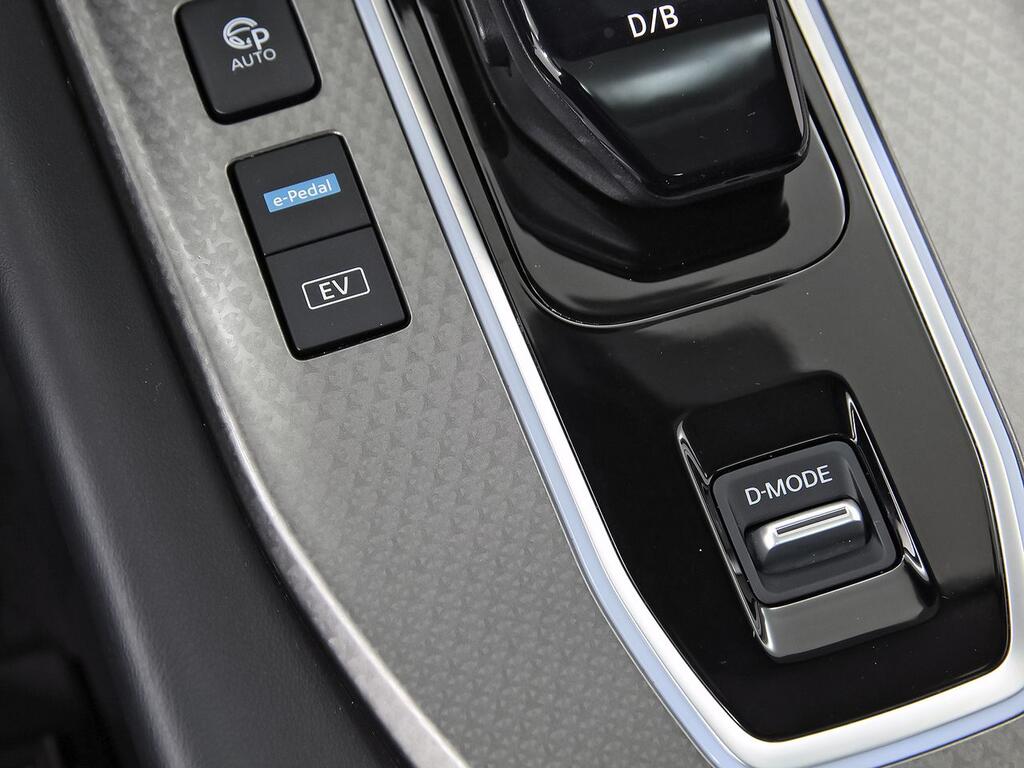 Nissan Qashqai E-POWER 140 KW (190 CV) N-Connecta 36