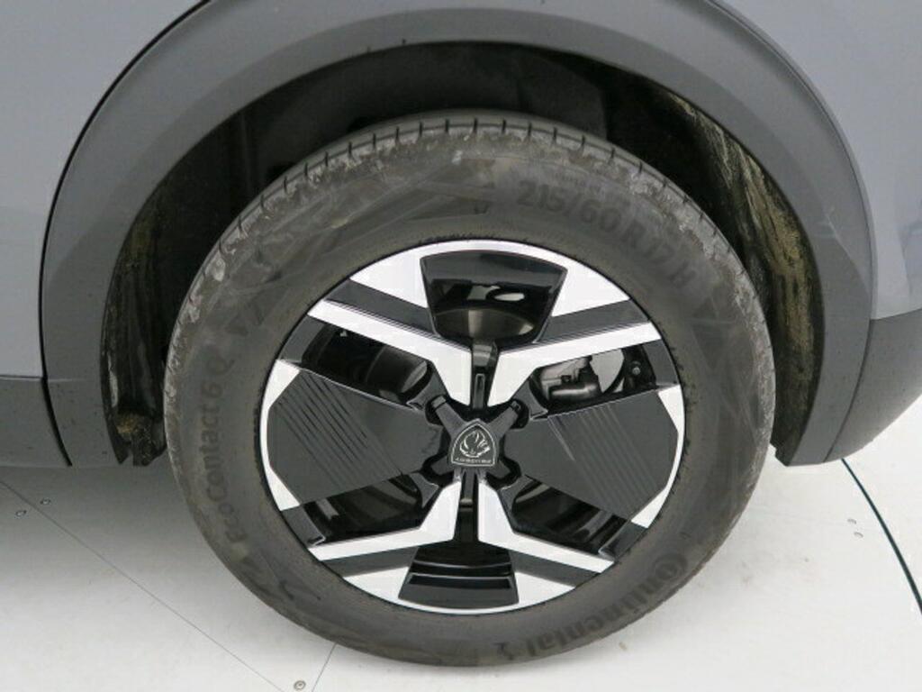 Peugeot 2008 Eléctrico GT 156 (115kW) 20