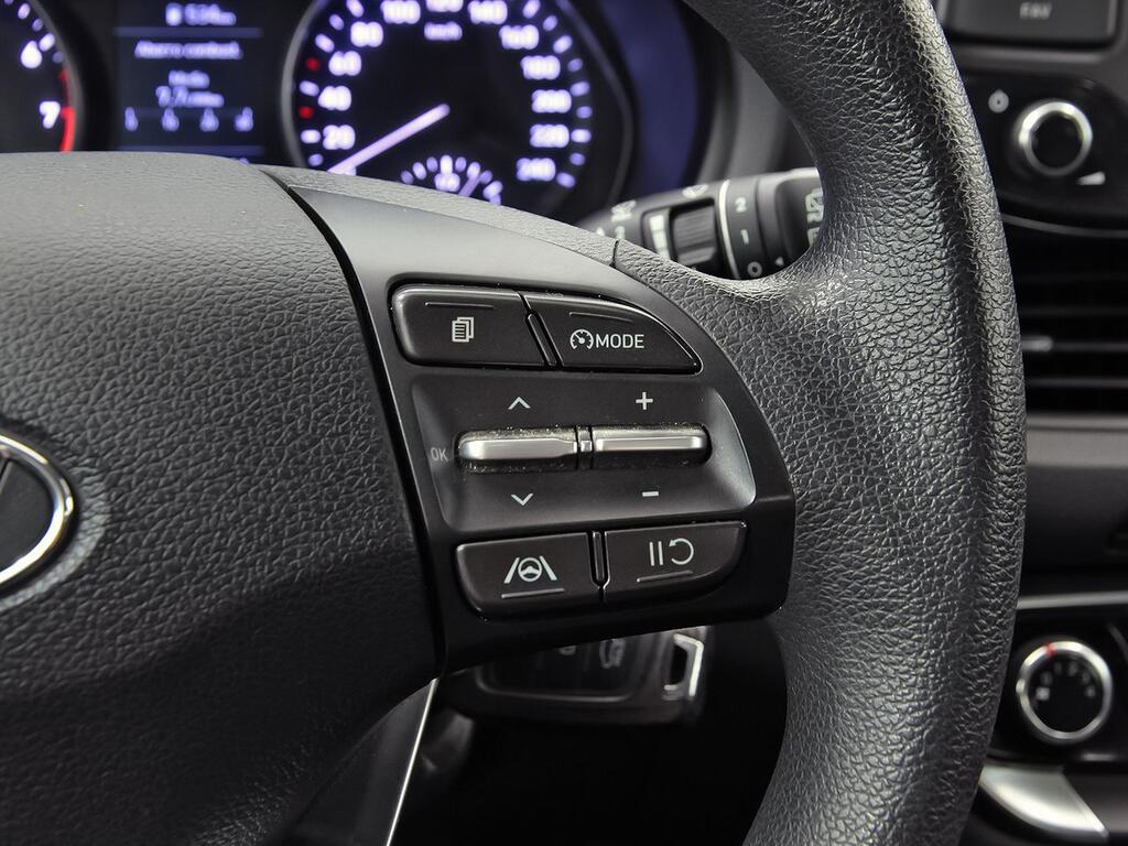 Hyundai i30 1.5 DPI Essence 18