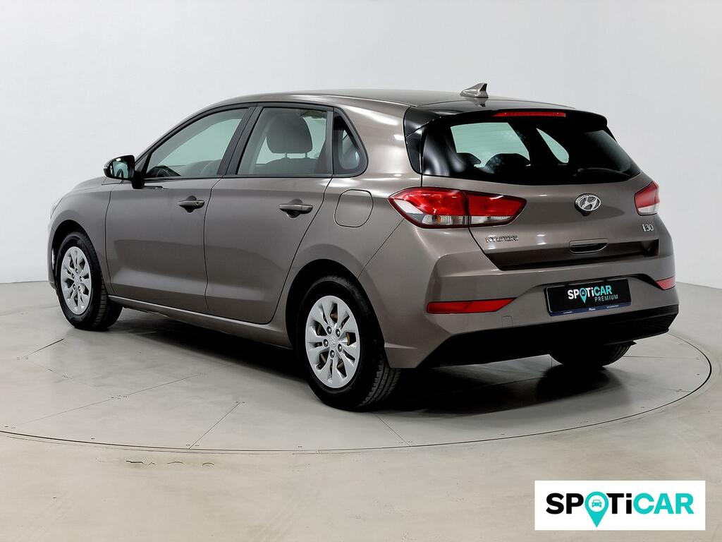 Hyundai i30 1.5 DPI Essence 2