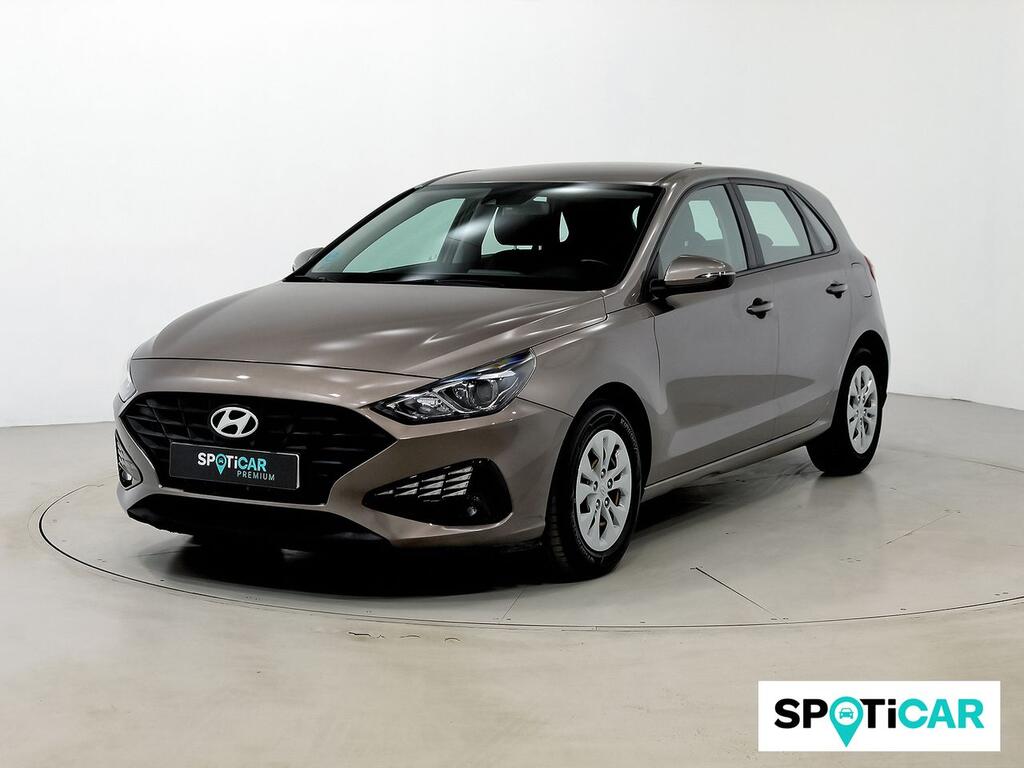 Hyundai i30 1.5 DPI Essence 4